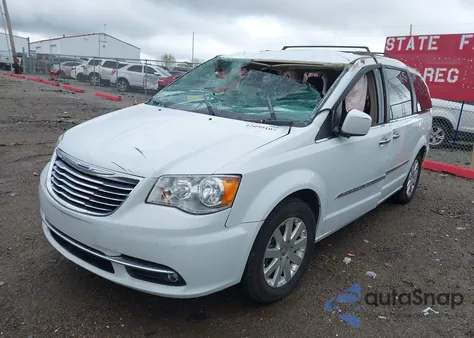 2016 Chrysler Town & Country Touring from USA, damaged, VIN 2C4RC1BG0GR119794